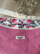 Intérieur banane rose